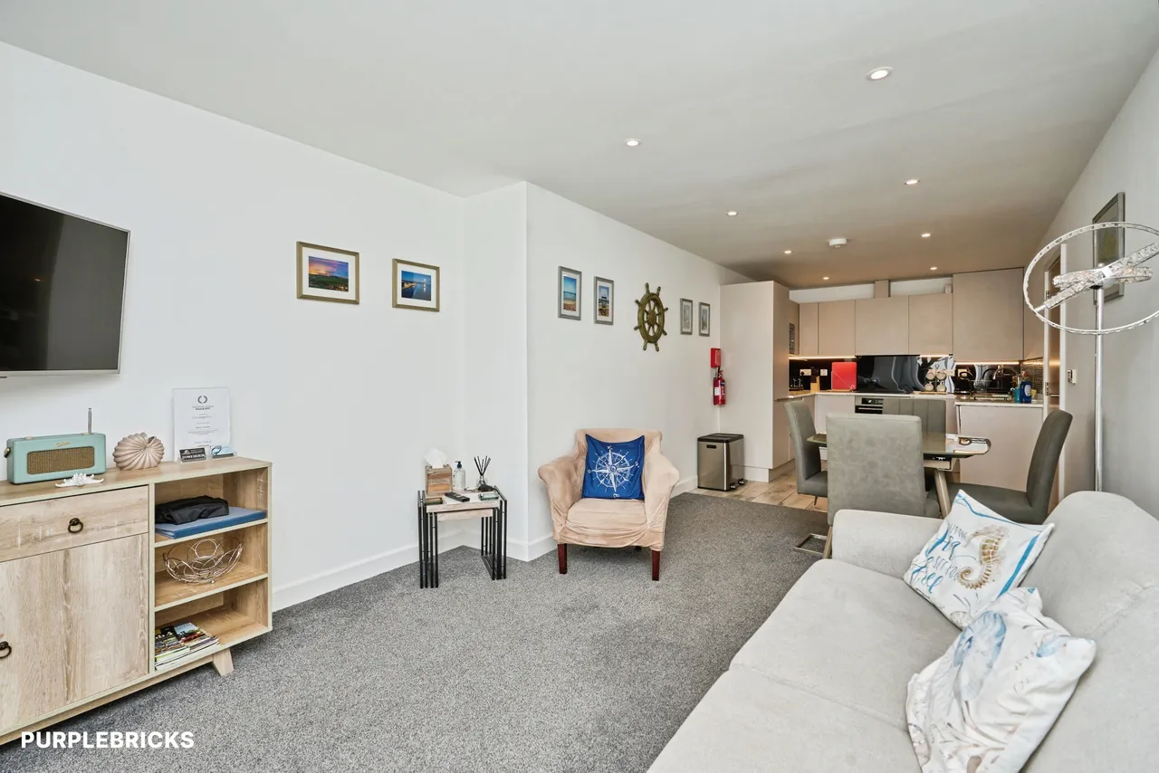 Grange Road, Sandown, PO36, photo 4