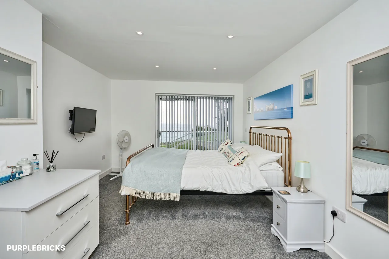 Grange Road, Sandown, PO36, photo 11