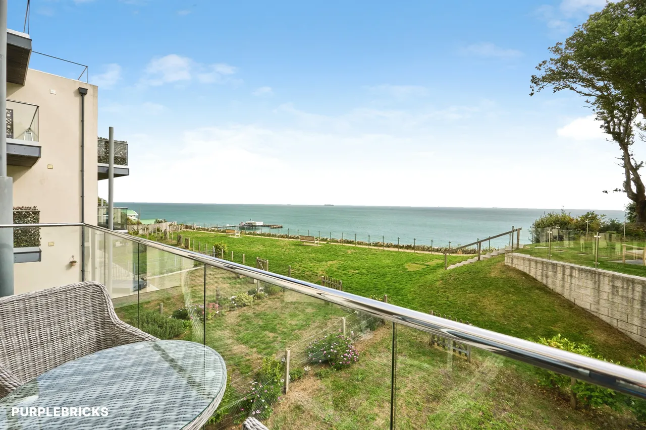 1 bed flat for sale, Grange Road, Sandown, PO36