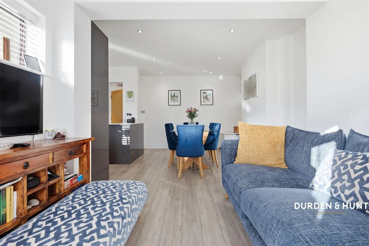Lympstone Close, Eastwood, SS0, photo 11