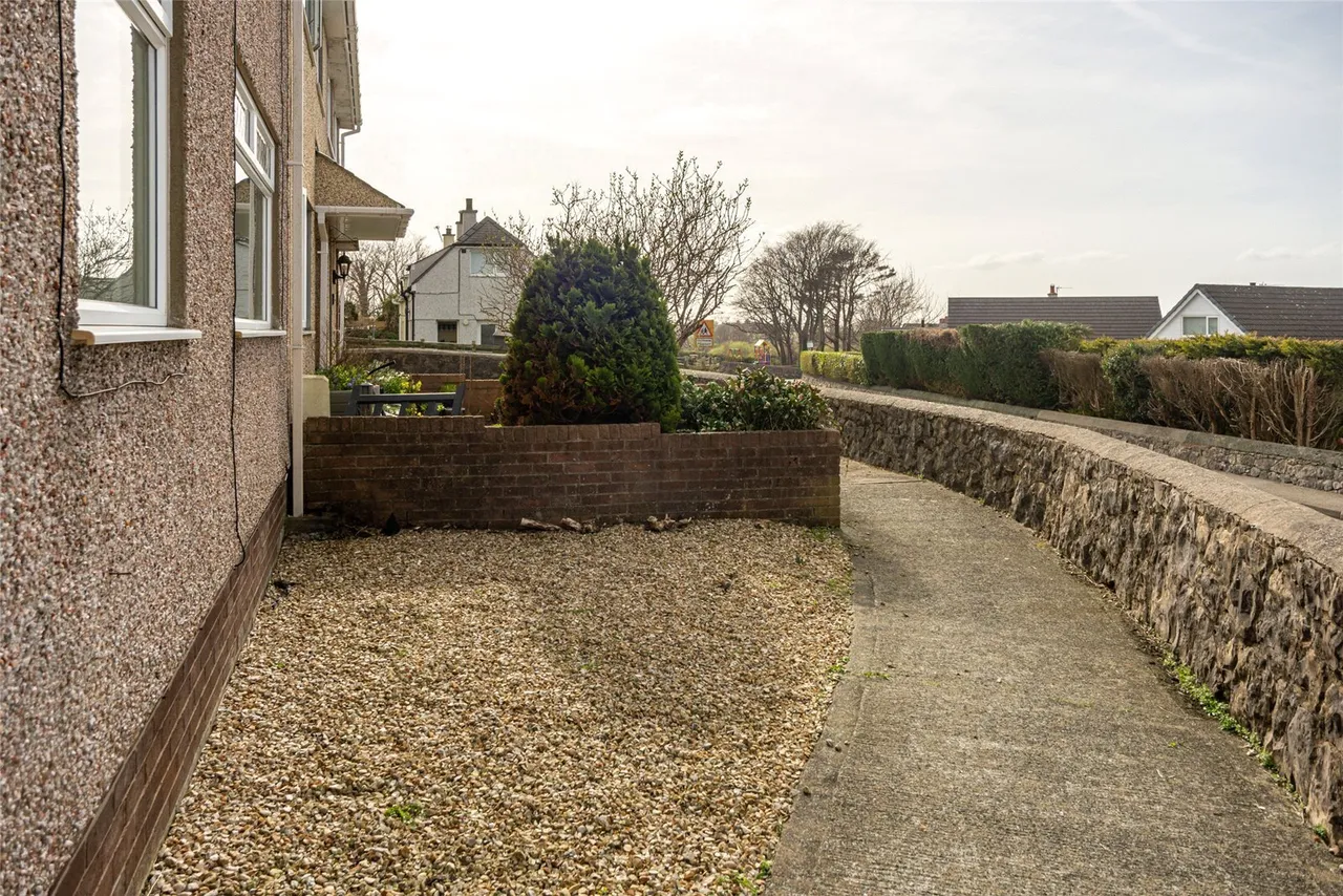 Bro Llewelyn, Llandegfan, photo 15