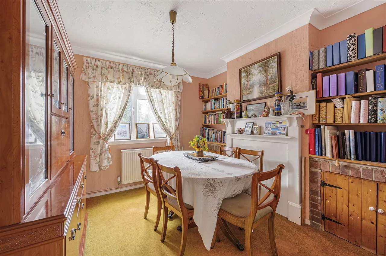 Grassmere Avenue, Peacehaven, photo 6