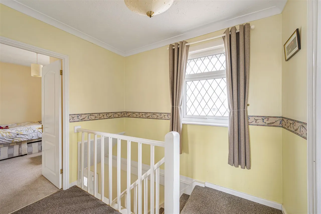 Grassmere Avenue, Peacehaven, photo 23