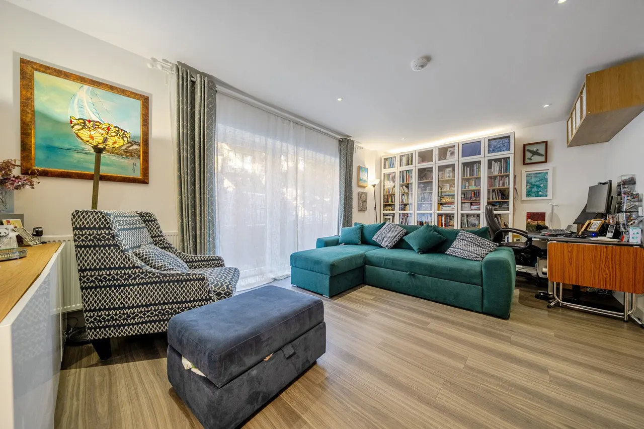 Rolfe Terrace, SE18, photo 11