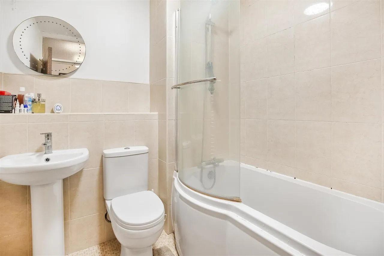 Station Approach, Cheam, Sutton, SM2 7BP, photo 5
