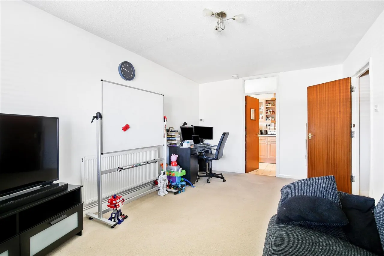 Station Approach, Cheam, Sutton, SM2 7BP, photo 8