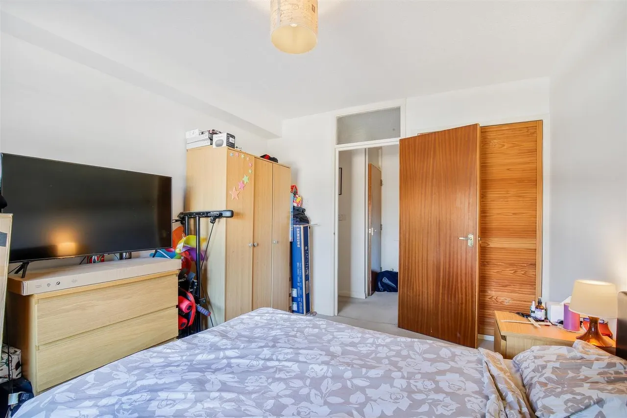 Station Approach, Cheam, Sutton, SM2 7BP, photo 10