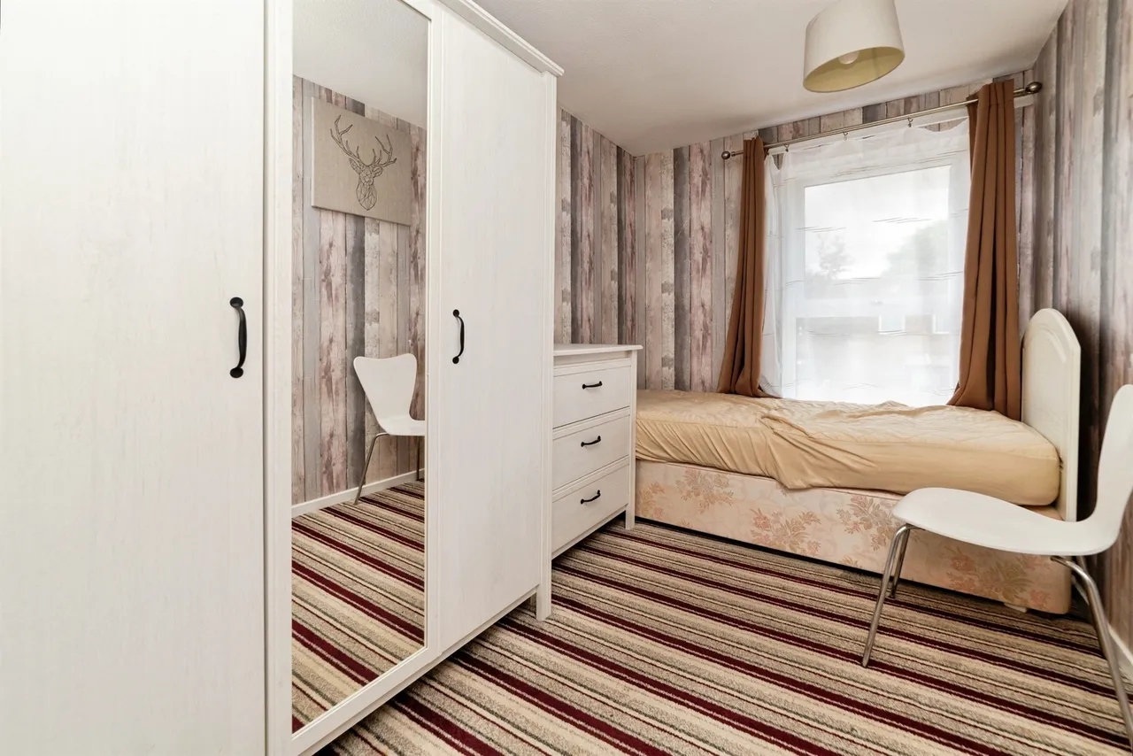 Canterbury Way, Stevenage, SG1, photo 13