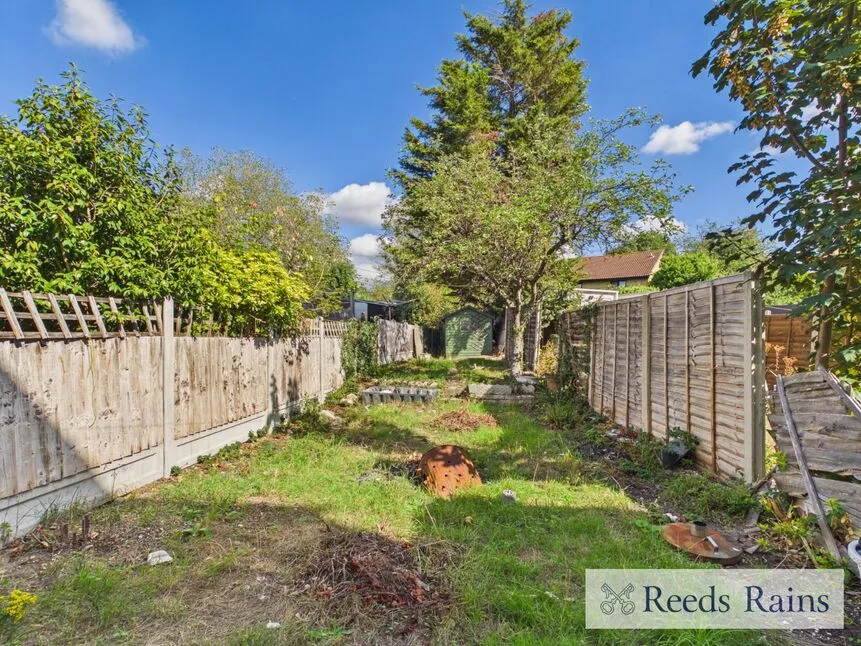 Tennyson Way, Hornchurch, RM12, photo 15
