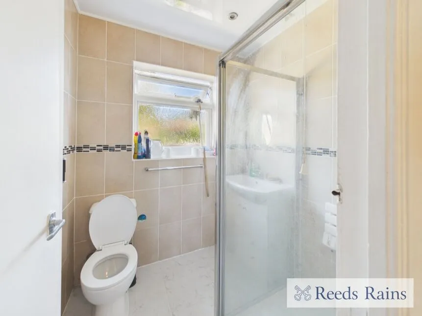 Tennyson Way, Hornchurch, RM12, photo 13