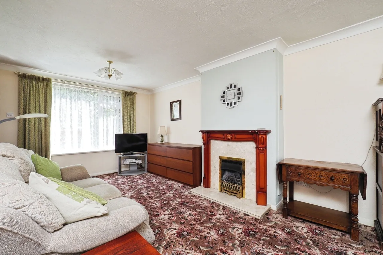 Bridgnorth Drive, Clifton, Nottingham, NG11, photo 2