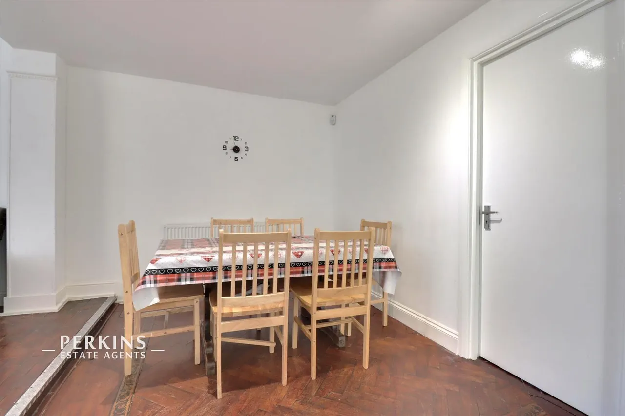 Park View, Wembley, HA9, photo 3