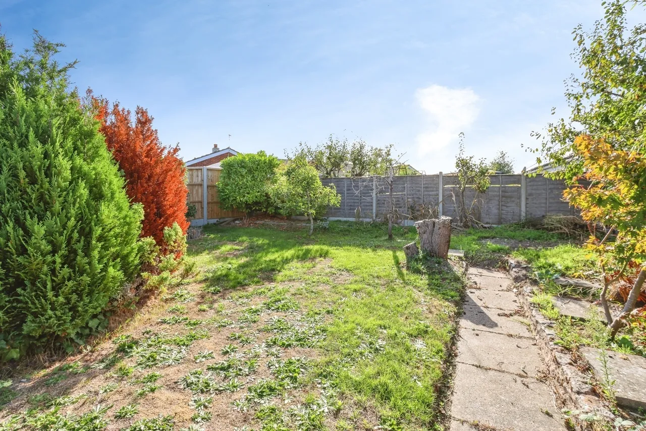 Bader Road, Canford Heath, BH17, photo 13