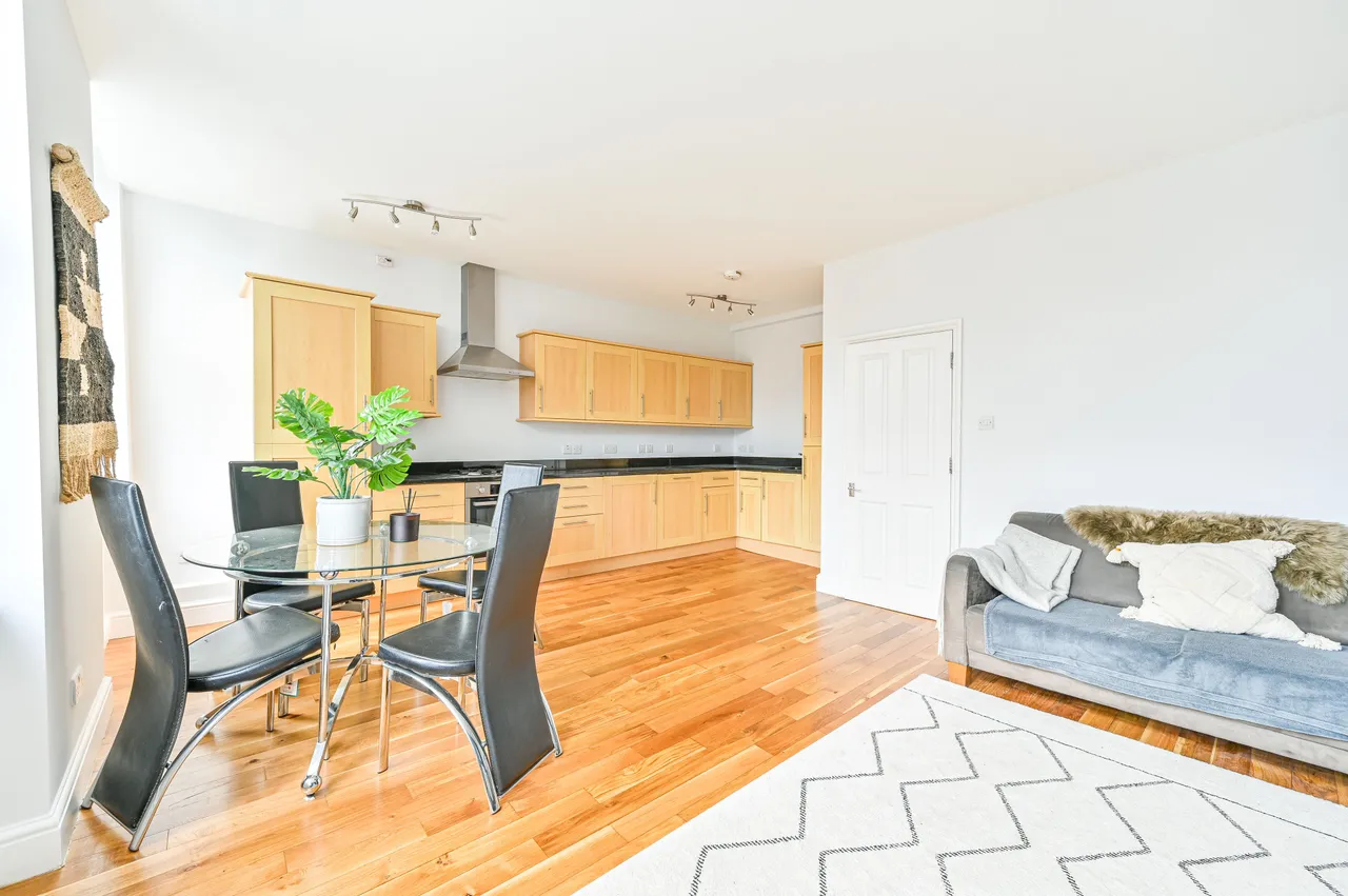 4c Haselrigge Road, London, photo 2