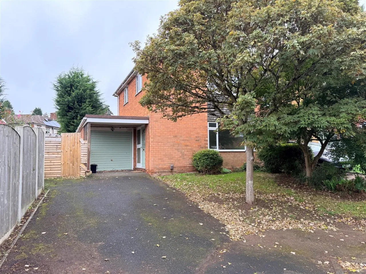 3 bed house for sale, Rathmore Close, Stourbridge, DY8