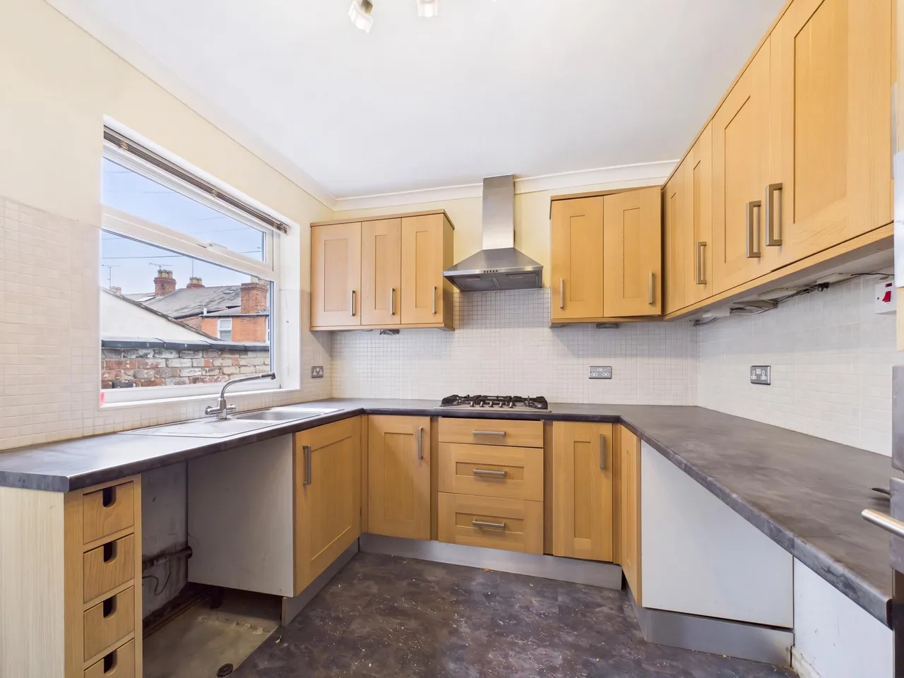 Catherine Street, Chester, CH1, photo 5