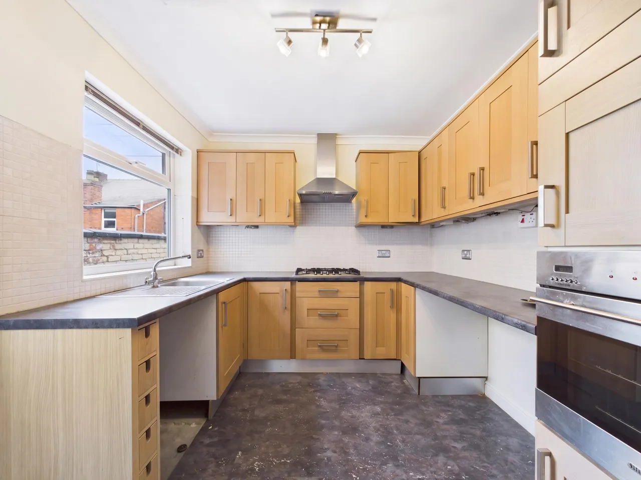 Catherine Street, Chester, CH1, photo 3