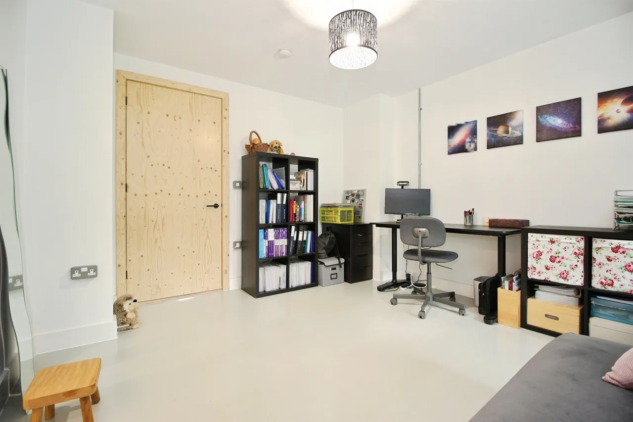 Happy Walk, Leeds, LS9, photo 13