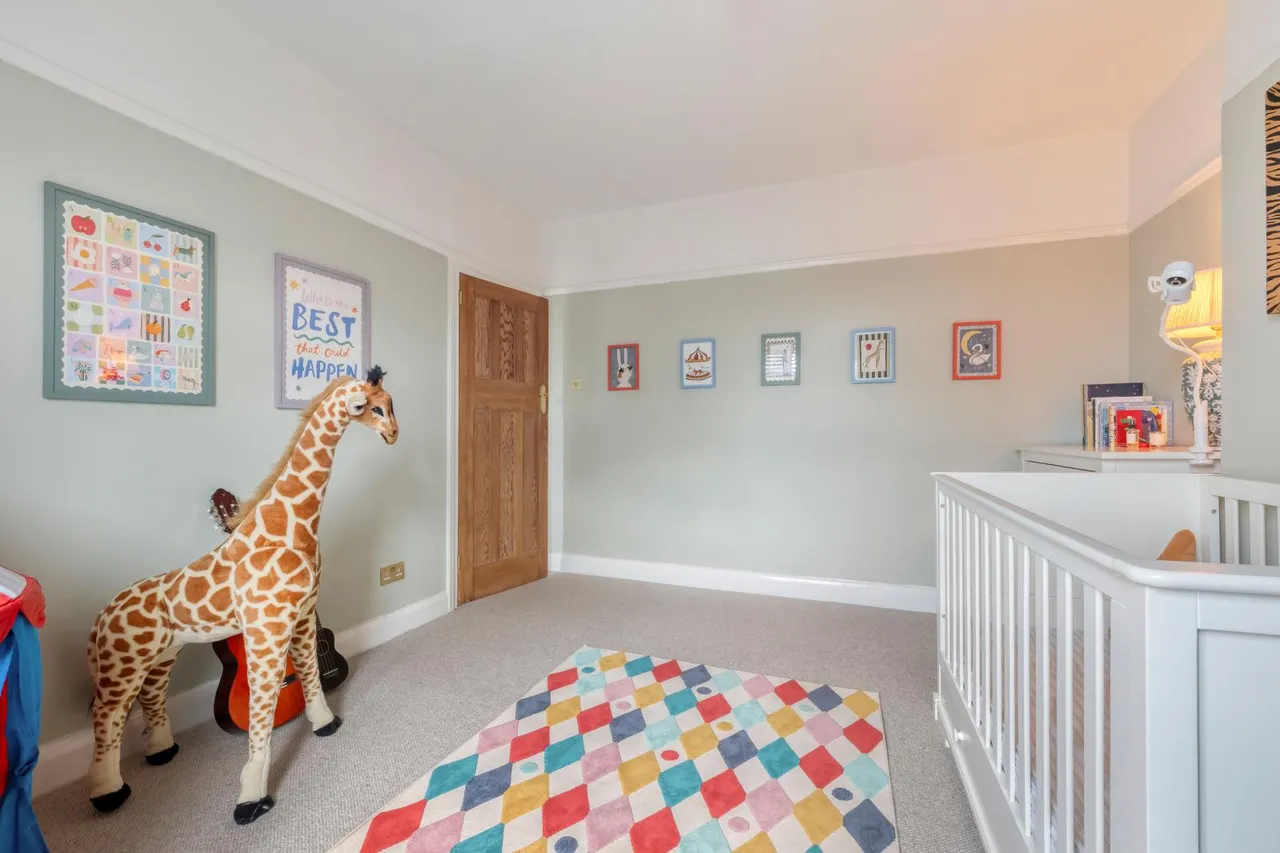 Cheam Common Road, Worcester Park, KT4, photo 21