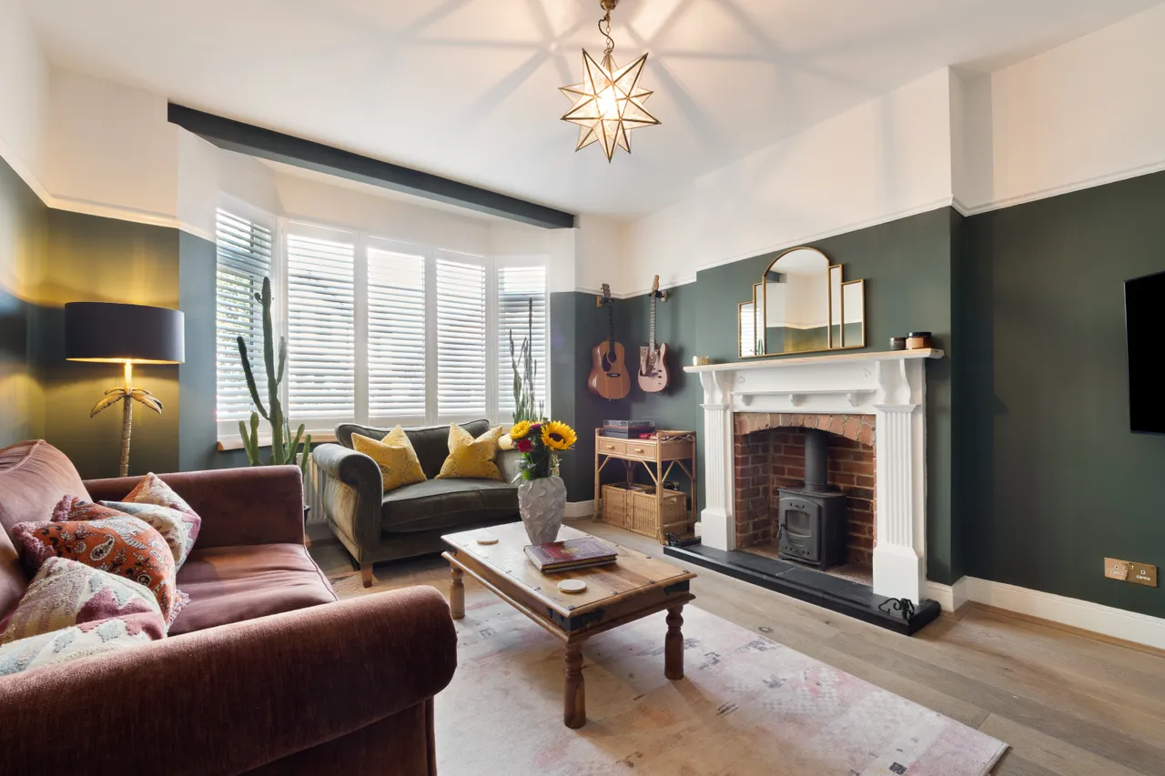 Cheam Common Road, Worcester Park, KT4, photo 2
