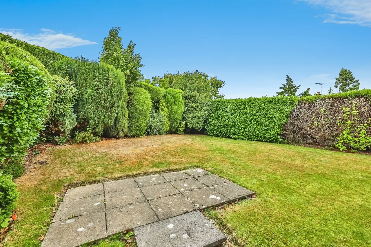 Derbyshire Avenue, West Hallam, DE7, photo 17