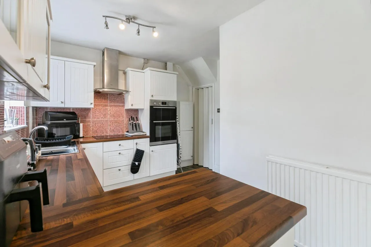 Handsworth Road, Wakefield, WF2, photo 6