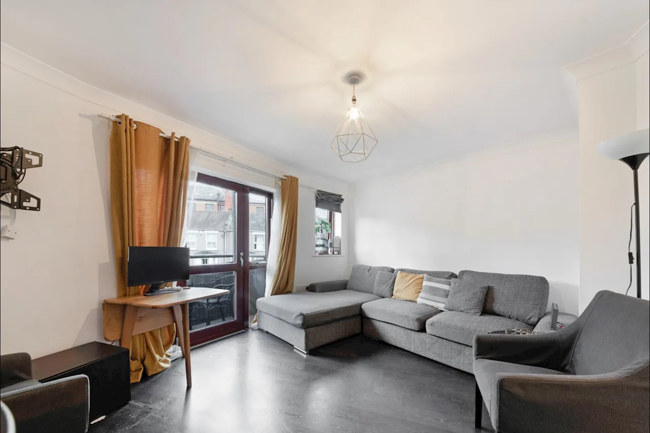 morris Road, london, photo 5