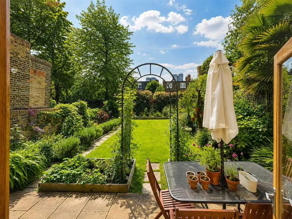 Greencroft Gardens, South Hampstead, NW6, photo 4