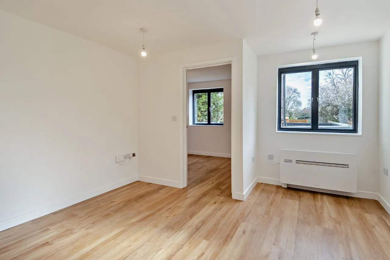 Elizabeth Way, Cambridge, Cambridgeshire, CB4 1EE, photo 9