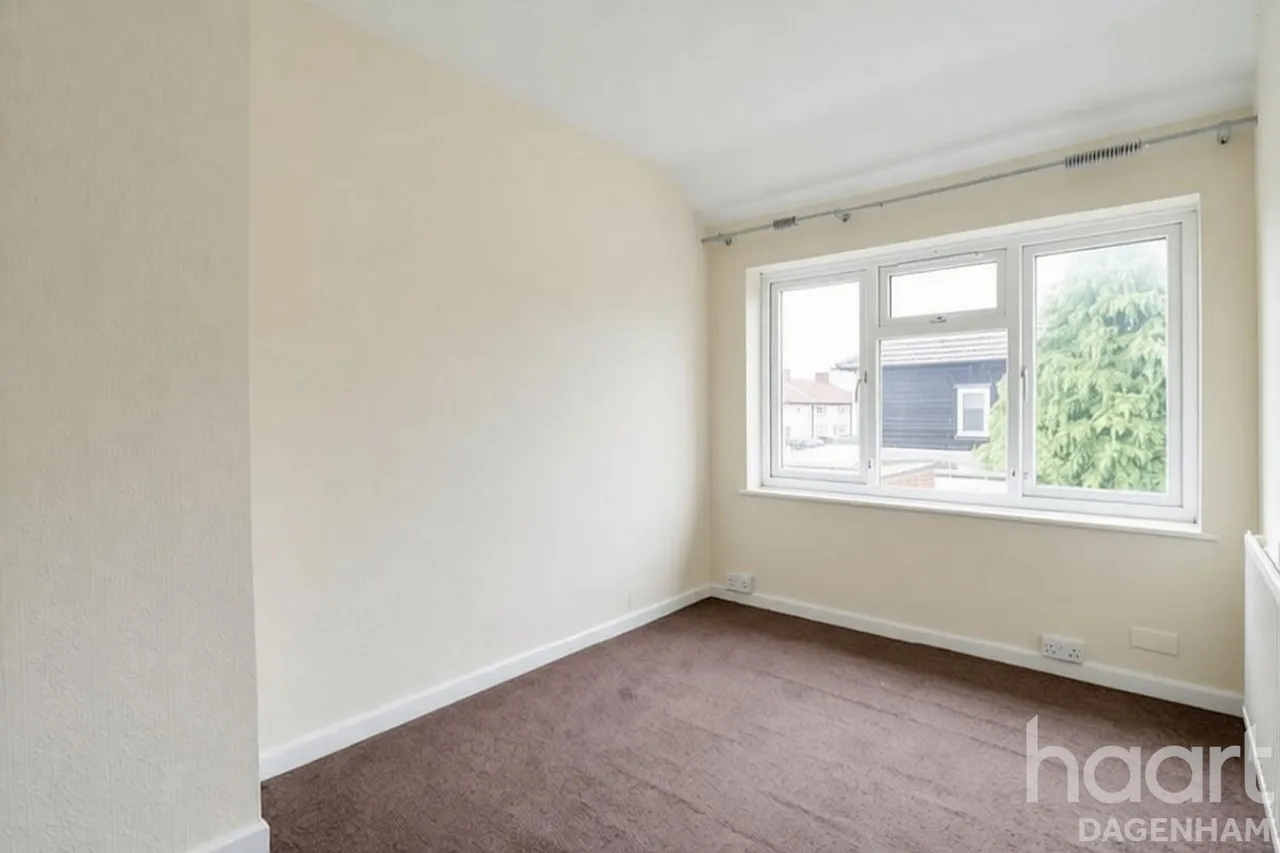 Alibon Road, Dagenham, RM10, photo 10