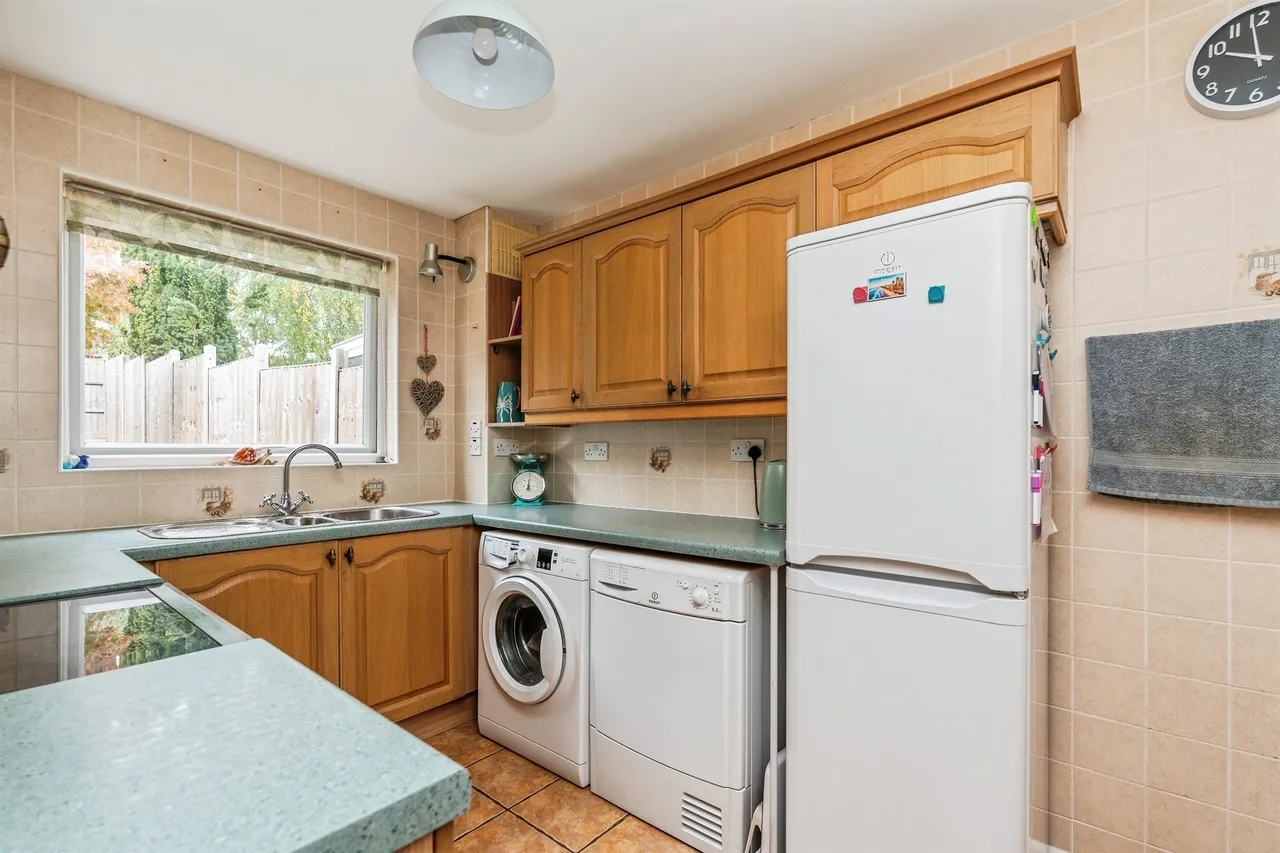 St. Blaize Road, Romsey, SO51, photo 4