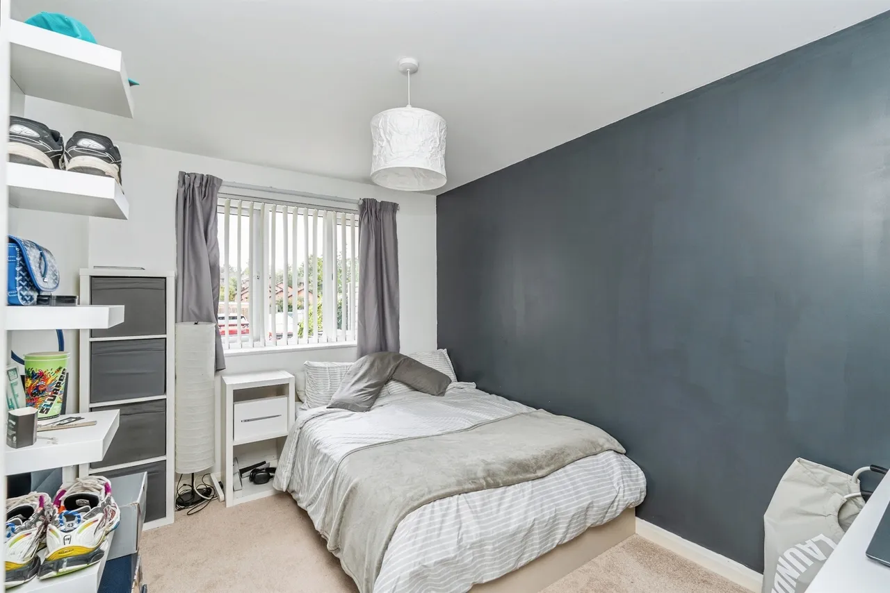 St. Blaize Road, Romsey, SO51, photo 6