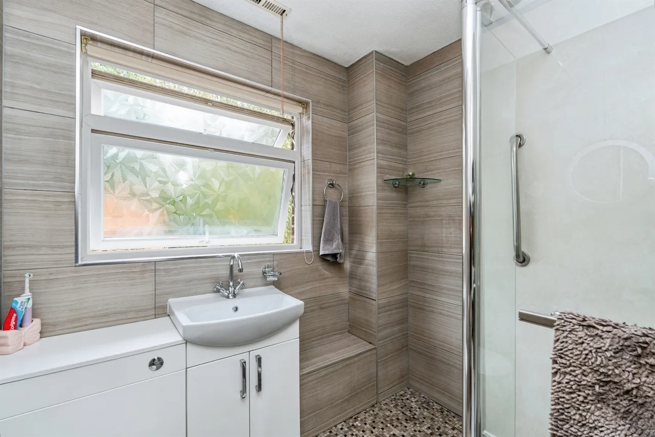 St. Blaize Road, Romsey, SO51, photo 11