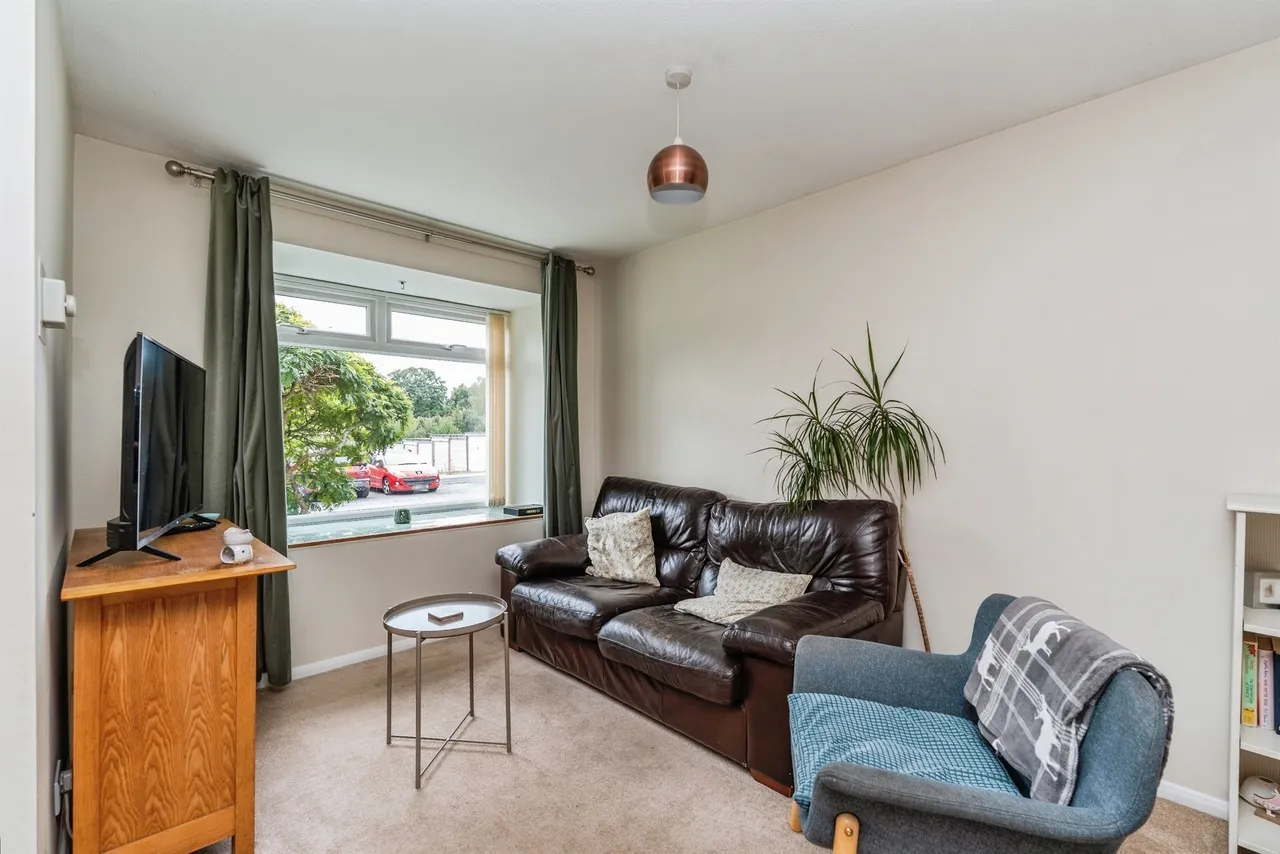 St. Blaize Road, Romsey, SO51, photo 3