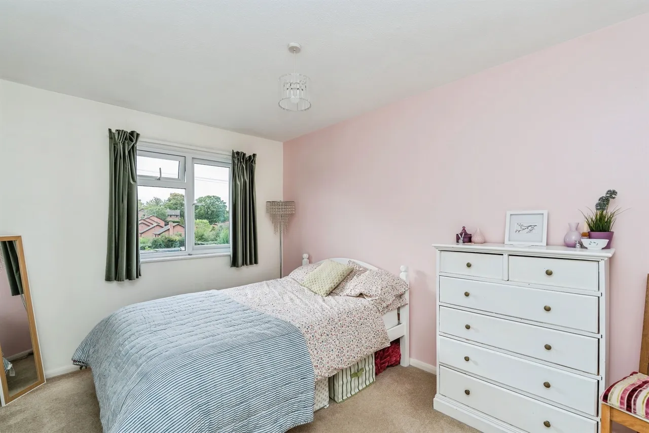St. Blaize Road, Romsey, SO51, photo 8