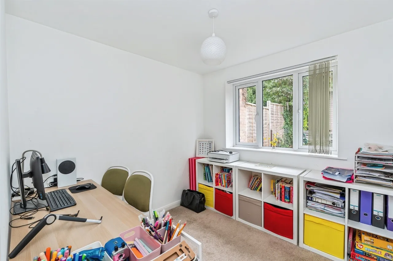 St. Blaize Road, Romsey, SO51, photo 7