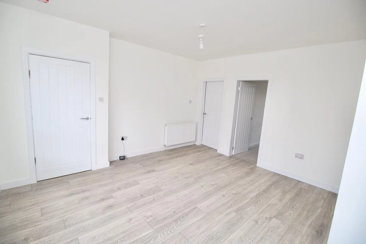 Pinkerton Avenue, Rutherglen, G73 1HS, photo 6