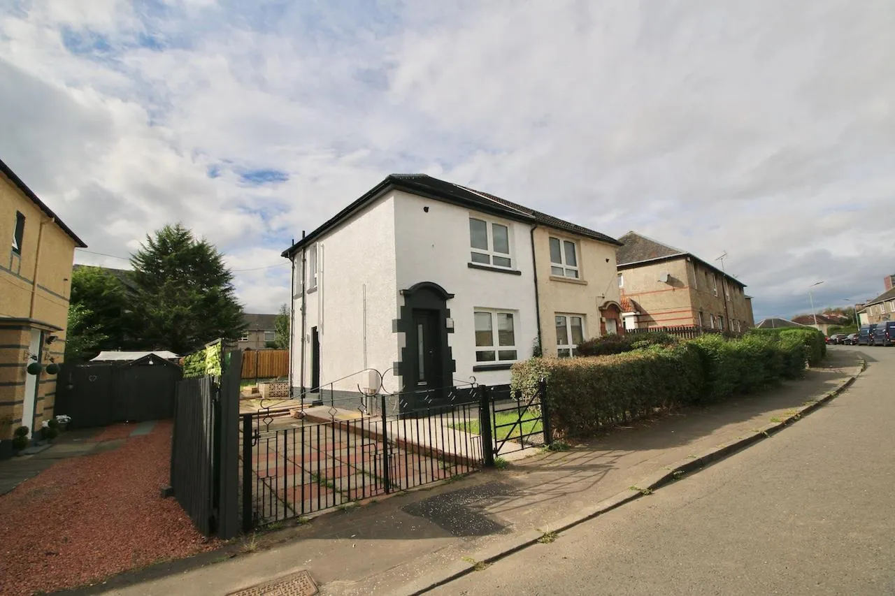3 bed house for sale — Pinkerton Avenue, Rutherglen, G73 1HS