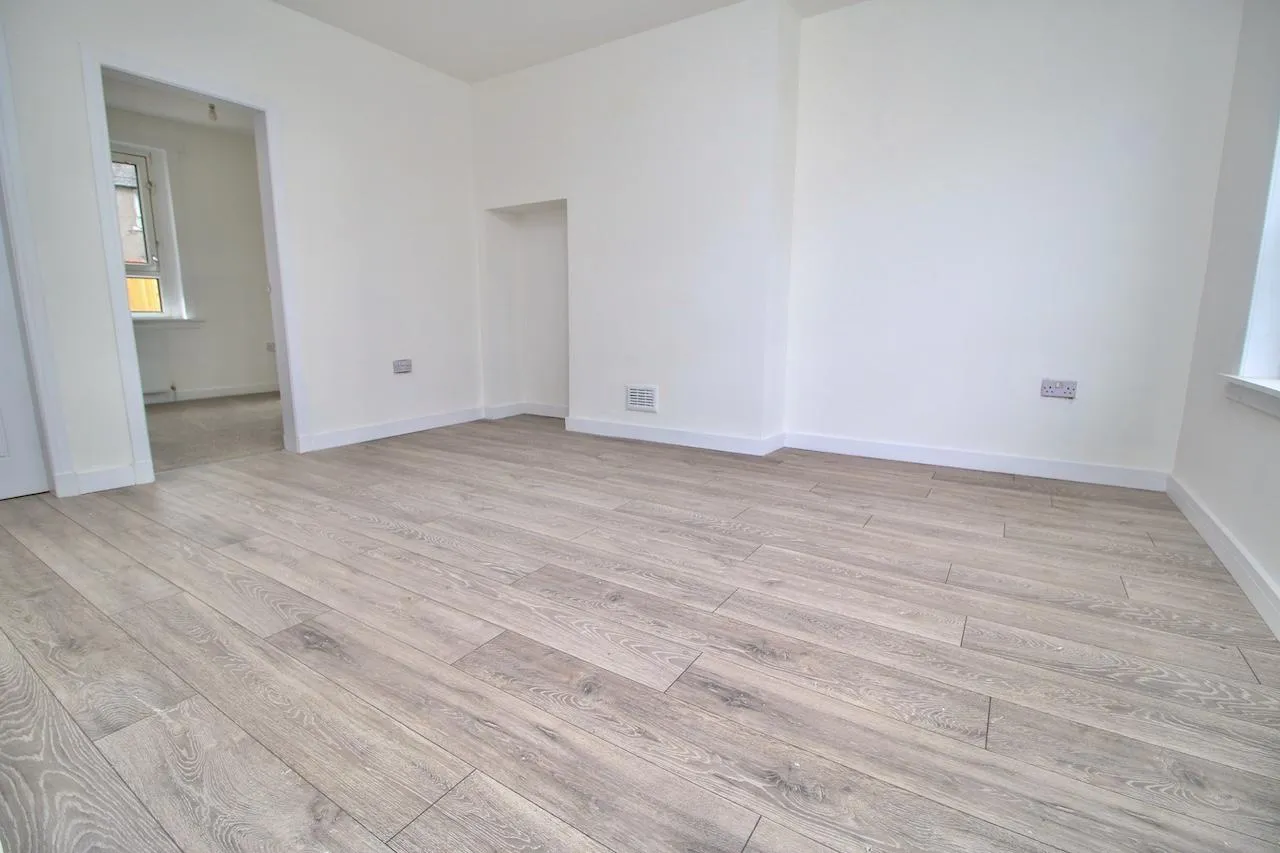 Pinkerton Avenue, Rutherglen, G73 1HS, photo 5