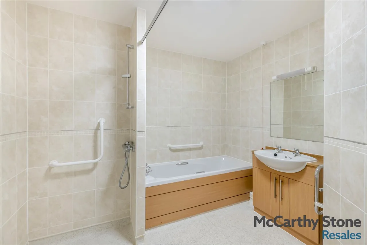 Malpas Road, Northallerton, DL7, photo 8