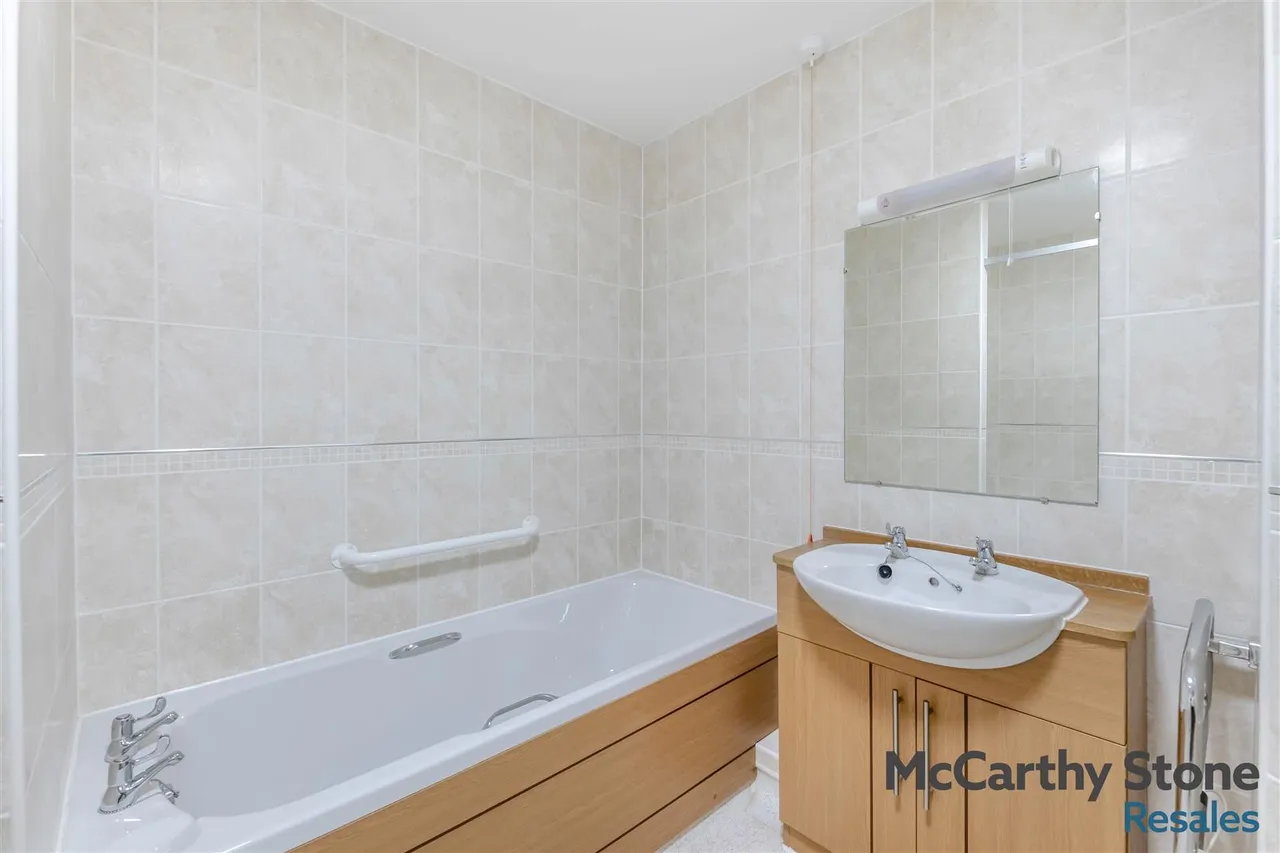 Malpas Road, Northallerton, DL7, photo 9