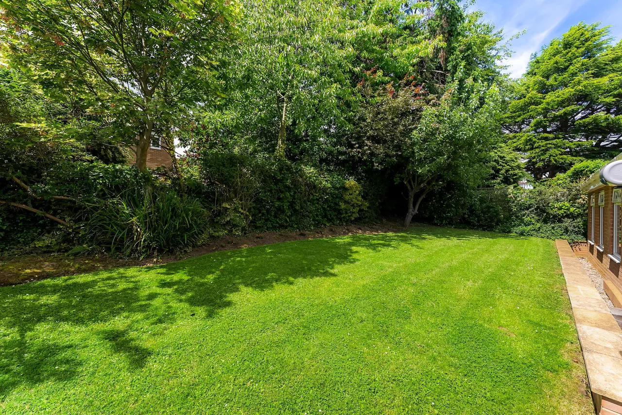 Hookstone Close, Harrogate, HG2, photo 8