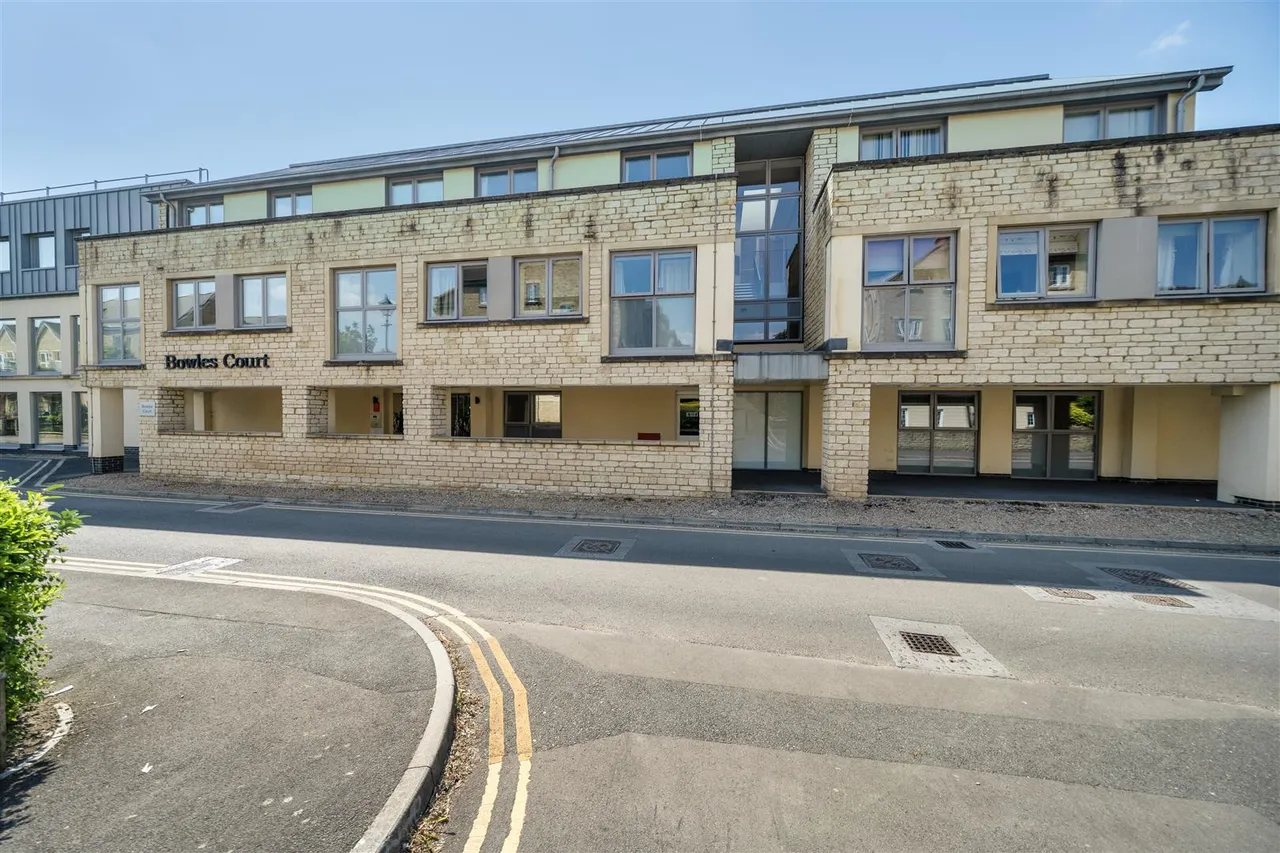 Westmead Lane, Chippenham, SN15, photo 19