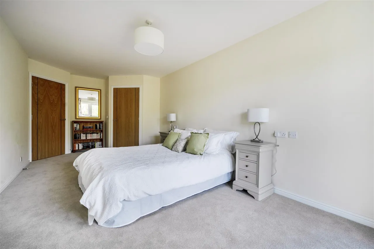 Westmead Lane, Chippenham, SN15, photo 13