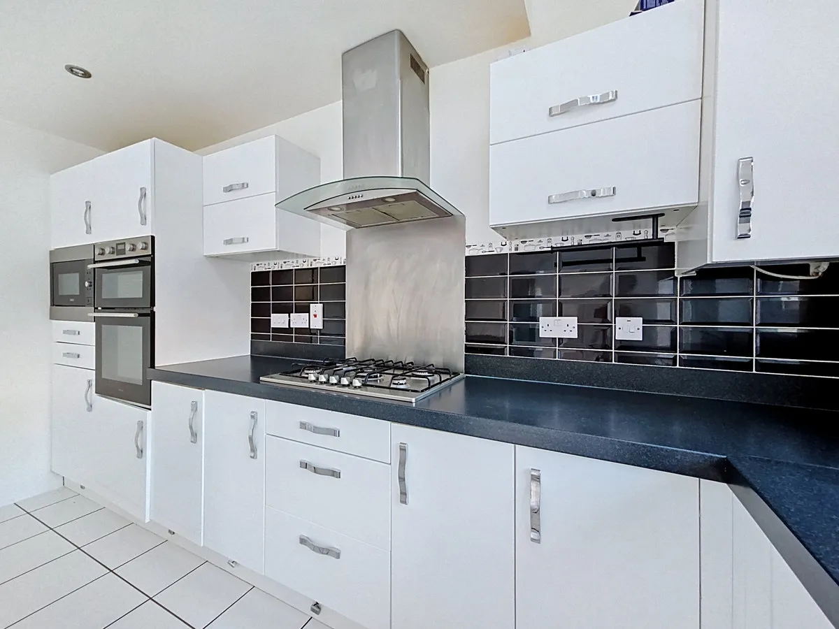 Bradfield Way, Rotherham, S60, photo 4