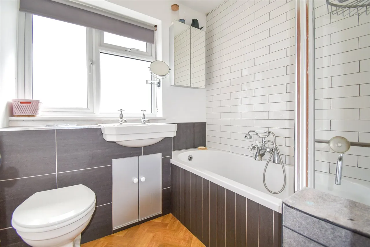 Field Way, Aldershot, Hampshire, GU12 4UJ, photo 7