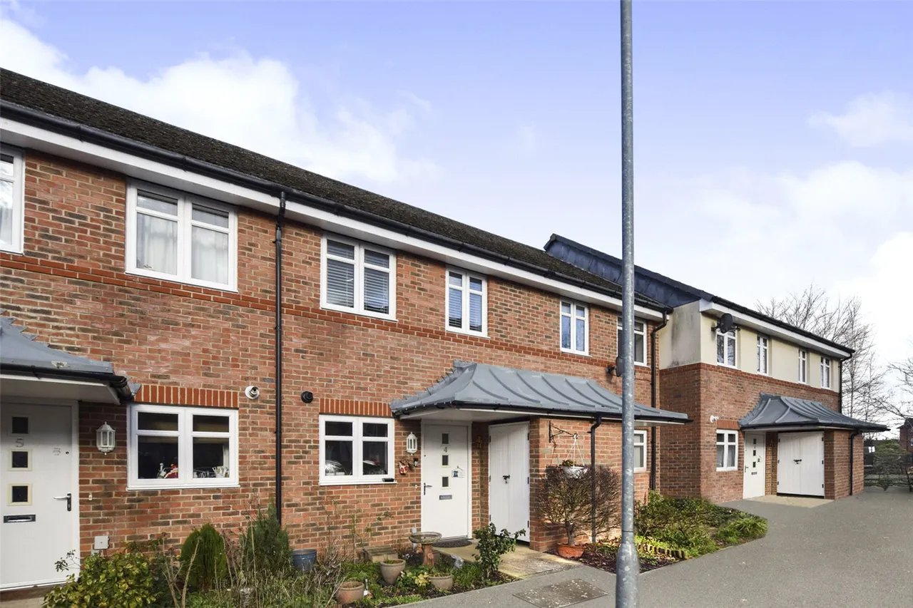 Kenley Place, Farnborough, Hampshire, GU14 6FY, photo 12