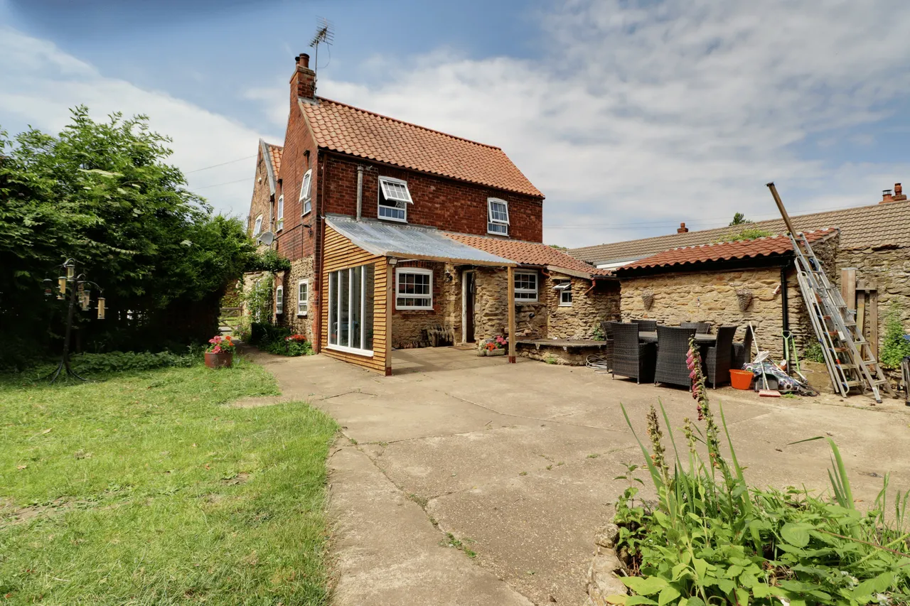 The Old Manor House, Whitton, DN15, photo 23
