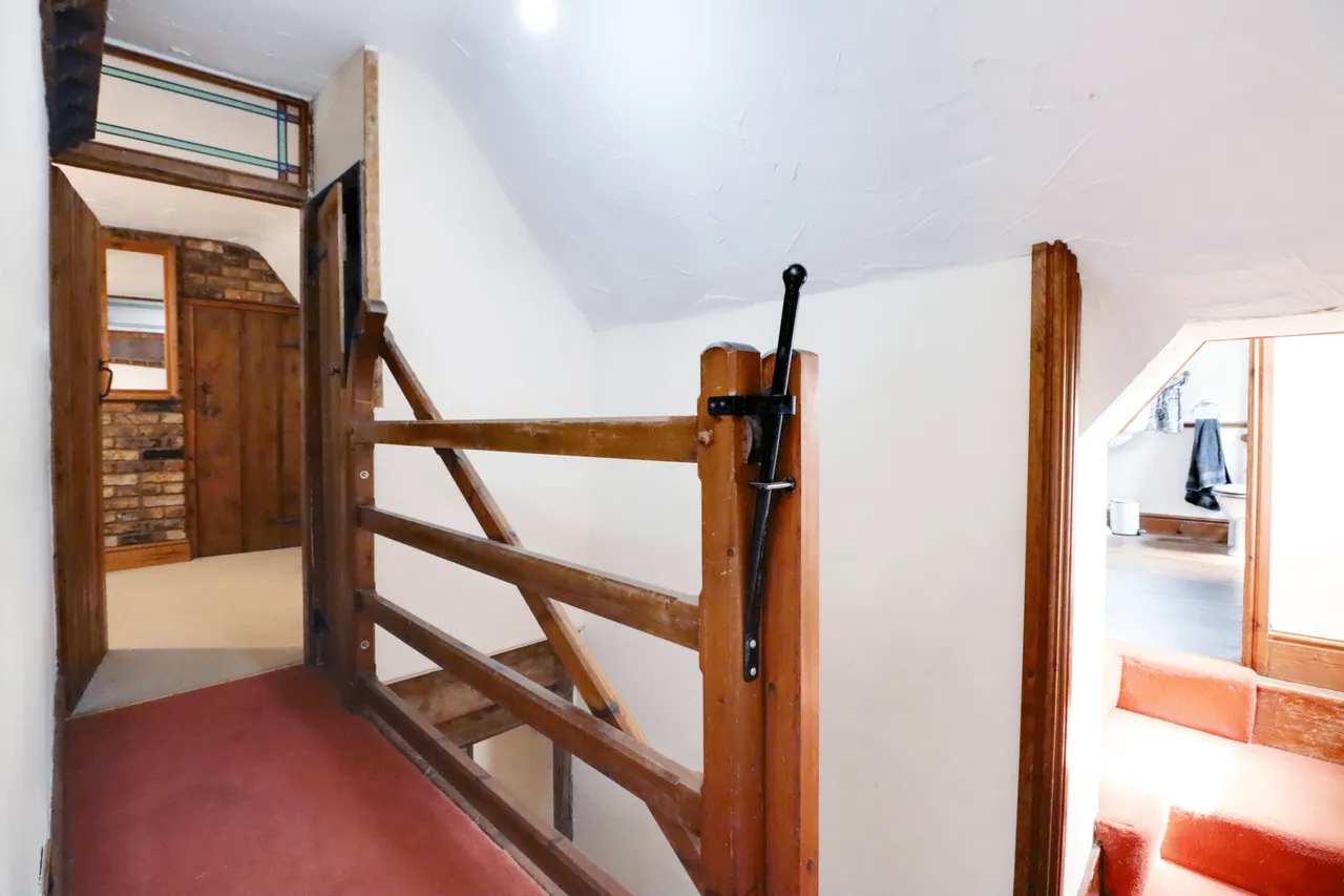 The Old Manor House, Whitton, DN15, photo 11