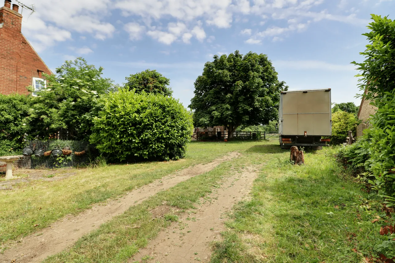 The Old Manor House, Whitton, DN15, photo 20